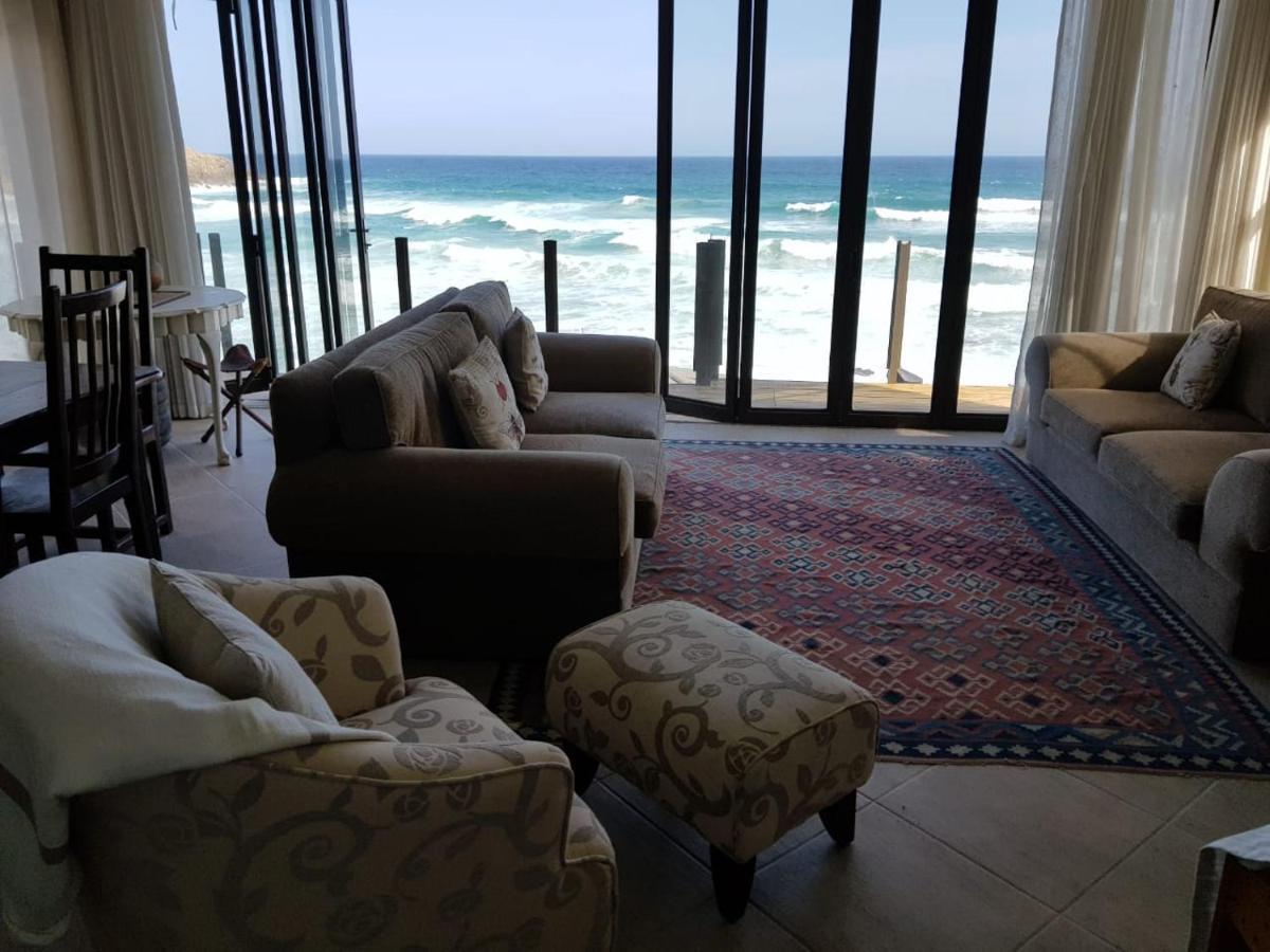 Apartment Ozone Teluk Herolds Bagian luar foto