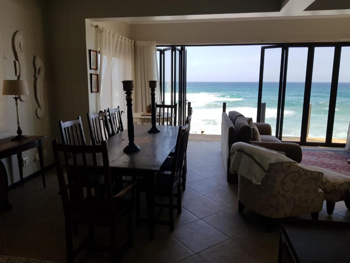 Apartment Ozone Teluk Herolds Bagian luar foto